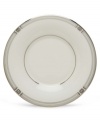 An art deco inspired design, platinum trim and metallic dots lend the Westerly Platinum saucer sophisticated polish. This versatile collection perfectly coordinates with a variety of stemware and table linens. Qualifies for Rebate