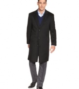 Crafted in luxurious cashmere, this Kenneth Cole overcoat makes the perfect addition to your workweek wardrobe.
