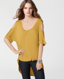 The Leslie top from BCBGMAXAZRIA has an easy fit that pairs well with jeggings and peep-toe booties for date night. The Leslie top from BCBGMAXAZRIA has an easy fit that pairs well with jeggings and peep-toe booties for date night.
