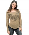 Casual, all-American style makes this printed, boat neck top from Silver Jeans an awesome addition to your closet.