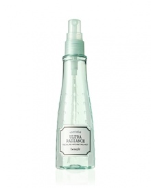 Even the brightest complexions need a quick pick-me-up now & then. Ultra radiance facial re-hydrating mist instantly enhances radiance with our exclusive tri-radiance complex to deliver immediate & long-term hydration. Relaxes & soothes skin with magnesium PCA & white & blue lotus extracts, known to help skin combat stress. Even the brightest complexions need a quick pick-me-up now & then. Ultra radiance facial re-hydrating mist instantly enhances radiance with our exclusive tri-radiance complex to deliver immediate & long-term hydration. Relaxes & soothes skin with magnesium PCA & white & blue lotus extracts, known to help skin combat stress.