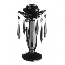 Set an elegant table in a matter of minutes with this unique glass collection from Villeroy & Boch. Set an elegant table in a matter of minutes with this unique glass collection from Villeroy & Boch.