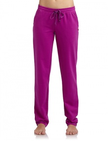 THE LOOKSmocked waistband with drawstring tiesDual angled pocketsTHE FITRise, about 8; inseam, about 20THE MATERIALCotton/polyesterCARE & ORIGINMachine washImportedModel shown is 5'10 (177cm) wearing US size Small. THE LOOKSmocked waistband with drawstring tiesDual angled pocketsTHE FITRise, about 8; inseam, about 20THE MATERIALCotton/polyesterCARE & ORIGINMachine washImportedModel shown is 5'10 (177cm) wearing US size Small.