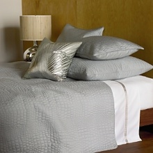 Palm frond flutter against the devet set in colors of white, ivory, pebble, sand, inviting you to sink back into laid-back luxury. The trendy tonal engineered print on 300 thread count cotton sateen creates one continuous leaf across two shams. Duvet and shams are finished in self fabric micro-flange, and reverse to solid pebble. Palm frond flutter against the devet set in colors of white, ivory, pebble, sand, inviting you to sink back into laid-back luxury. The trendy tonal engineered print on 300 thread count cotton sateen creates one continuous leaf across two shams. Duvet and shams are finished in self fabric micro-flange, and reverse to solid pebble.