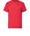 Classic spring red jersey medium fit t-shirt - Update your wardrobe staples with this comfortable yet stylish t-shirt - Flattering V-neck cut with small Polo logo on chest - Wear with cargo pants, trainers, and a cashmere cardigan for everyday - Try with straight leg jeans, a blazer, and boots