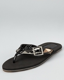 Embrace casual style with Burberry-these timeless flip flops turn kicking back into a stylish affair. Embrace casual style with Burberry-these timeless flip flops turn kicking back into a stylish affair.
