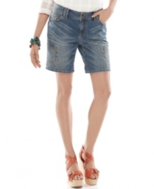These denim Tommy Hilfiger shorts look like vintage favorites thanks to a Bermuda length and weathered wash. Pair them with anything from cotton tees to silky halter tops! These denim Tommy Hilfiger shorts look like vintage favorites thanks to a Bermuda length and weathered wash. Pair them with anything from cotton tees to silky halter tops!