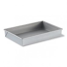Bake perfectly moist and delicious cakes for years to come with this durable pan by Calphalon. Expertly constructed to the standards of culinary professionals, it features two interlocking layers of high-performance nonstick for beautiful results and easy serving. Bake perfectly moist and delicious cakes for years to come with this durable pan by Calphalon. Expertly constructed to the standards of culinary professionals, it features two interlocking layers of high-performance nonstick for beautiful results and easy serving.