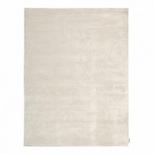 An understated and elegant hand-loomed Calvin Klein rug in a velvety ribbed texture with a silky finish and subtle sheen. An understated and elegant hand-loomed Calvin Klein rug in a velvety ribbed texture with a silky finish and subtle sheen.