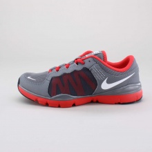 Are you looking to be stylish while you get your workout on? Nike has the perfect shoe for you, lightweight and comfortable. Made from breathable synthetic materials keeps you comfortable Are you looking to be stylish while you get your workout on? Nike has the perfect shoe for you, lightweight and comfortable. Made from breathable synthetic materials keeps you comfortable