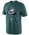 Have a hand in pumping up support for your favorite football team with this Philadelphia Eagles NFL t-shirt from Nike.