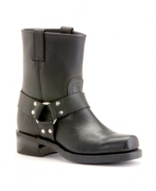 You can't be ignored in this pair of men's boots from Frye. Offering a gritty, masculine style, these motorcycle-inspired boots for men get your whole casual wardrobe into the right gear. You can't be ignored in this pair of men's boots from Frye. Offering a gritty, masculine style, these motorcycle-inspired boots for men get your whole casual wardrobe into the right gear.