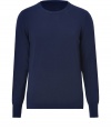The perfect weight for all four seasons, Closeds cotton-cashmere pullover is a chic modern choice - Round-neckline, long sleeves, fine ribbed trim - Modern slim fit - Pair with everything from broken-in jeans to chic tailored trousers