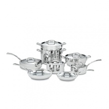 Set includes: 1.5qt and 2.5qt covered saucepans, 4.5qt covered Dutch oven, 3qt covered sauté pan, 8qt covered stockpot with pasta insert, 10 French skillet and 8 French Skillet. Set includes: 1.5qt and 2.5qt covered saucepans, 4.5qt covered Dutch oven, 3qt covered sauté pan, 8qt covered stockpot with pasta insert, 10 French skillet and 8 French Skillet.