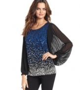 Pleated sleeves and a printed body give this petite Alfani top stylish appeal.