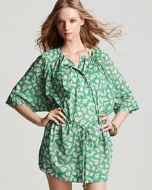 Make designer fashion your poolside signature with DIANE von FURSTENBERG's cover up. In a vintage-inspired print, this mini dress is perfect paired with flat sandals and oversized frames. Make designer fashion your poolside signature with DIANE von FURSTENBERG's cover up. In a vintage-inspired print, this mini dress is perfect paired with flat sandals and oversized frames.