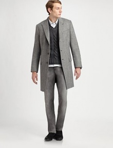 A casual essential with endless style, crafted in rich Italian cotton, treated with the right amount of distressing for the appearance of a well-aged favorite.Six-pocket styleZip flyInseam, about 34CottonMachine washMade in Italy