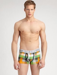 Comfortable enough for everyday wear, these slim fitting, stretch-cotton briefs are accented by a colorful check patterned print and an elastic waistband with signature logo detail.Elastic waistband90% cotton/10% elastaneMachine washImported