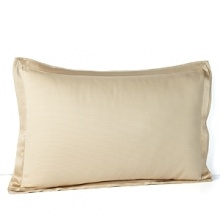A touch of silk brings sophisticated style to any bed with this luminous Donna Karan standard sham in a dreamy gold leaf hue. A touch of silk brings sophisticated style to any bed with this luminous Donna Karan standard sham in a dreamy gold leaf hue.