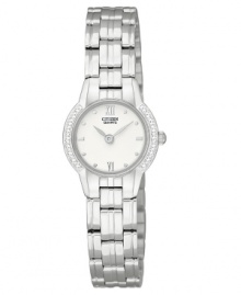 Embellished elegance: shine every day with this watch by Citizen.