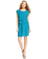 In a relaxed fit, this petite MICHAEL Michael Kors dress is both effortlessly chic and figure flattering!