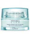 This rich and comforting hydrating crème targets and prevents the first signs of aging. Hydra Life Pro-Youth Comfort Créme delivers intense moisture to the skin's surface, stimulates water circulation between skin layers, instantly rejuvenates and provides a luminous finish to the skin. 1.7 oz. 