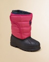 Essential snow boots with a durable, waterproof rubber foot and a solid channel-quilted nylon shaft features a removable, warm plaid sock.Grip-tape closureNylon upperFleece liningRubber solePadded insoleImported