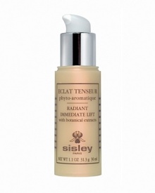 A magical new lightweight formula instantly illuminates and lifts the skin to ensure flawless, long lasting makeup. Stimulating, botanical ingredients boost skins own vitality and firmness.Radiant Immediate Lift may also be applied directly over makeup for retouching during the day to eliminate any signs of fatigue. A magical new lightweight formula instantly illuminates and lifts the skin to ensure flawless, long lasting makeup. Stimulating, botanical ingredients boost skins own vitality and firmness.Radiant Immediate Lift may also be applied directly over makeup for retouching during the day to eliminate any signs of fatigue.