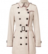 With heritage detailing reflecting the original Burberry trench coat, this tonal piped cotton version from Burberry London counts as a sophisticated, multi-season investment - Rounded collar with hook closure, set-in long sleeves with belted cuffs, epaulettes, gun flap, double-breasted button-down front, belted waist, rain shield - Fitted silhouette - Pair with slim trousers or jeans and a cashmere pullover