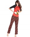 Get into the game with Briefly Stated's Angry Bird pajamas. A funky Angry Birds graphic print adorns the top while a smaller repeating pattern decorates the full-length pants.