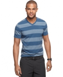 Upgraded! Climb up the casual-style ladder in this sleek, slim-fit striped t-shirt from Alfani. Upgraded! Climb up the casual-style ladder in this sleek, slim-fit striped t-shirt from Alfani.