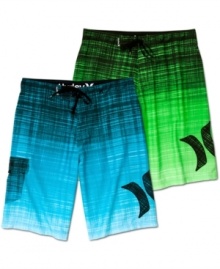 Dive into style and comfort from the beach to the boardwalk with these graphic board shorts from Hurley. Dive into style and comfort from the beach to the boardwalk with these graphic board shorts from Hurley.