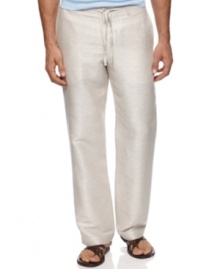 Complete your dapper leisure look with these linen pants from Perry Ellis. Perfectly casual. Perfectly cool.