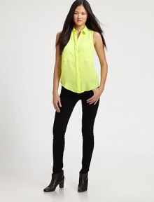 Sleeveless silk essential has a point collar, hidden button front and contoured hi-low hem. Point collarSleevelessHidden button frontPatch pocketsContoured hi-low hemSilkDry cleanImportedModel shown is 5'10 (177cm) wearing US size Small. Sleeveless silk essential has a point collar, hidden button front and contoured hi-low hem. Point collarSleevelessHidden button frontPatch pocketsContoured hi-low hemSilkDry cleanImportedModel shown is 5'10 (177cm) wearing US size Small.