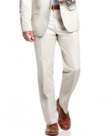 With a straight-leg fit and no pleats, these pants are a modern update to your regular business style. With a straight-leg fit and no pleats, these pants are a modern update to your regular business style.