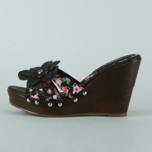 Wanted Celeste Floral Wedge