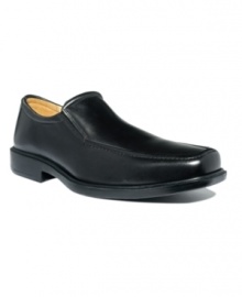 Polished leather panels and a classic moc toe make these lightweight Johnston & Murphy men's loafers a smart and sophisticated addition to any guy's work week rotation of men's dress shoes. Polished leather panels and a classic moc toe make these lightweight Johnston & Murphy men's loafers a smart and sophisticated addition to any guy's work week rotation of men's dress shoes.