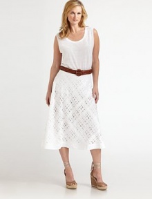 One try and you will see why this is a lightweight, perfect-for-layering piece. Italian linen gives this timeless shell airy appeal. U-neckSleevelessPull-on styleAbout 26 from shoulder to hemLinenHand washImported of Italian fabric One try and you will see why this is a lightweight, perfect-for-layering piece. Italian linen gives this timeless shell airy appeal. U-neckSleevelessPull-on styleAbout 26 from shoulder to hemLinenHand washImported of Italian fabric