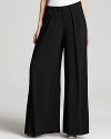 Wide-leg Helmut Lang pants boast an of-the-moment silhouette which, when styled with platforms and a tissue-soft tee, lend edge to workweek ensembles.