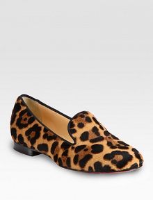 A traditional silhouette of leopard-printed pony hair is the cat's meow. Stacked heel, ½ (15mm)Leopard-printed pony hair upperLeather liningSignature red leather solePadded insoleMade in Italy A traditional silhouette of leopard-printed pony hair is the cat's meow. Stacked heel, ½ (15mm)Leopard-printed pony hair upperLeather liningSignature red leather solePadded insoleMade in Italy