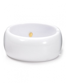 The simplicity of this white resin bangle from Kenneth Jay Lane makes it a Mod-chic way to punctuate every outfit. Add this striking style to your curated bracelet stack. The simplicity of this white resin bangle from Kenneth Jay Lane makes it a Mod-chic way to punctuate every outfit. Add this striking style to your curated bracelet stack.