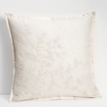 Graceful florals, jacquards and delicate embroidery in a romantic palette of soft silver, cream and blush are layered with a romantic chinoiserie duvet - backed with timeless houndstooth - for an elegant, unexpected twist. Graceful florals, jacquards and delicate embroidery in a romantic palette of soft silver, cream and blush are layered with a romantic chinoiserie duvet - backed with timeless houndstooth - for an elegant, unexpected twist.