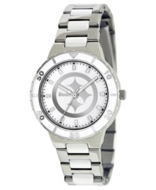 Root for your team 24/7 with this sporty watch from Game Time. Features a Pittsburgh Steelers logo at the dial. Root for your team 24/7 with this sporty watch from Game Time. Features a Pittsburgh Steelers logo at the dial.