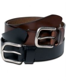 This casual silver buckle leather belt by Levi's will add some style to your denim look.