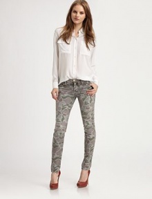 Downtown-cool skinnies with an abstract camouflage print and tons of stretch. THE FITSkinny fitMedium rise, about 8Inseam, about 30THE DETAILSButton closureZip flyFive-pocket style98% cotton/2% elastaneHand washMade in USA of imported fabricModel shown is 5'10 (177cm) wearing US size 2. Downtown-cool skinnies with an abstract camouflage print and tons of stretch. THE FITSkinny fitMedium rise, about 8Inseam, about 30THE DETAILSButton closureZip flyFive-pocket style98% cotton/2% elastaneHand washMade in USA of imported fabricModel shown is 5'10 (177cm) wearing US size 2.