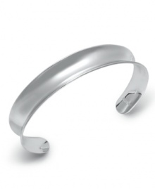 A smooth addition. Giani Bernini's chic, slip-on cuff bracelet is a must-have for every collection. Crafted in sterling silver. Approximate width: 2-1/2 inches. A smooth addition. Giani Bernini's chic, slip-on cuff bracelet is a must-have for every collection. Crafted in sterling silver. Approximate width: 2-1/2 inches.