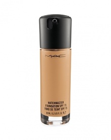 New Foundation technology using translucent pigments to enable a fully personalized finish influenced by the subtleties of your own skins undertone. Moisturizing demi-matte finish. Medium buildable coverage. Line-reducing soft-focus powders. New Foundation technology using translucent pigments to enable a fully personalized finish influenced by the subtleties of your own skins undertone. Moisturizing demi-matte finish. Medium buildable coverage. Line-reducing soft-focus powders.