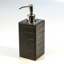 Mike and Ally bring fun, whimsical style to bathroom accessories. Mike and Ally bring fun, whimsical style to bathroom accessories.