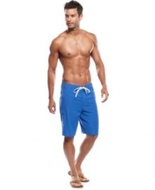Sport and style combine with these cool cargo boardshorts from Nike. Sport and style combine with these cool cargo boardshorts from Nike.