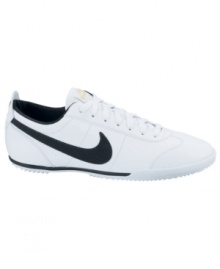 An all-time favorite. Lace up the iconic design of the Fivekay sneakers by Nike and enjoy the versatile style on and off the court. An all-time favorite. Lace up the iconic design of the Fivekay sneakers by Nike and enjoy the versatile style on and off the court.